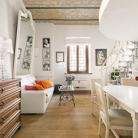 Leopardo 28 - Loft In Trastevere Apartment Rome Bagian luar foto